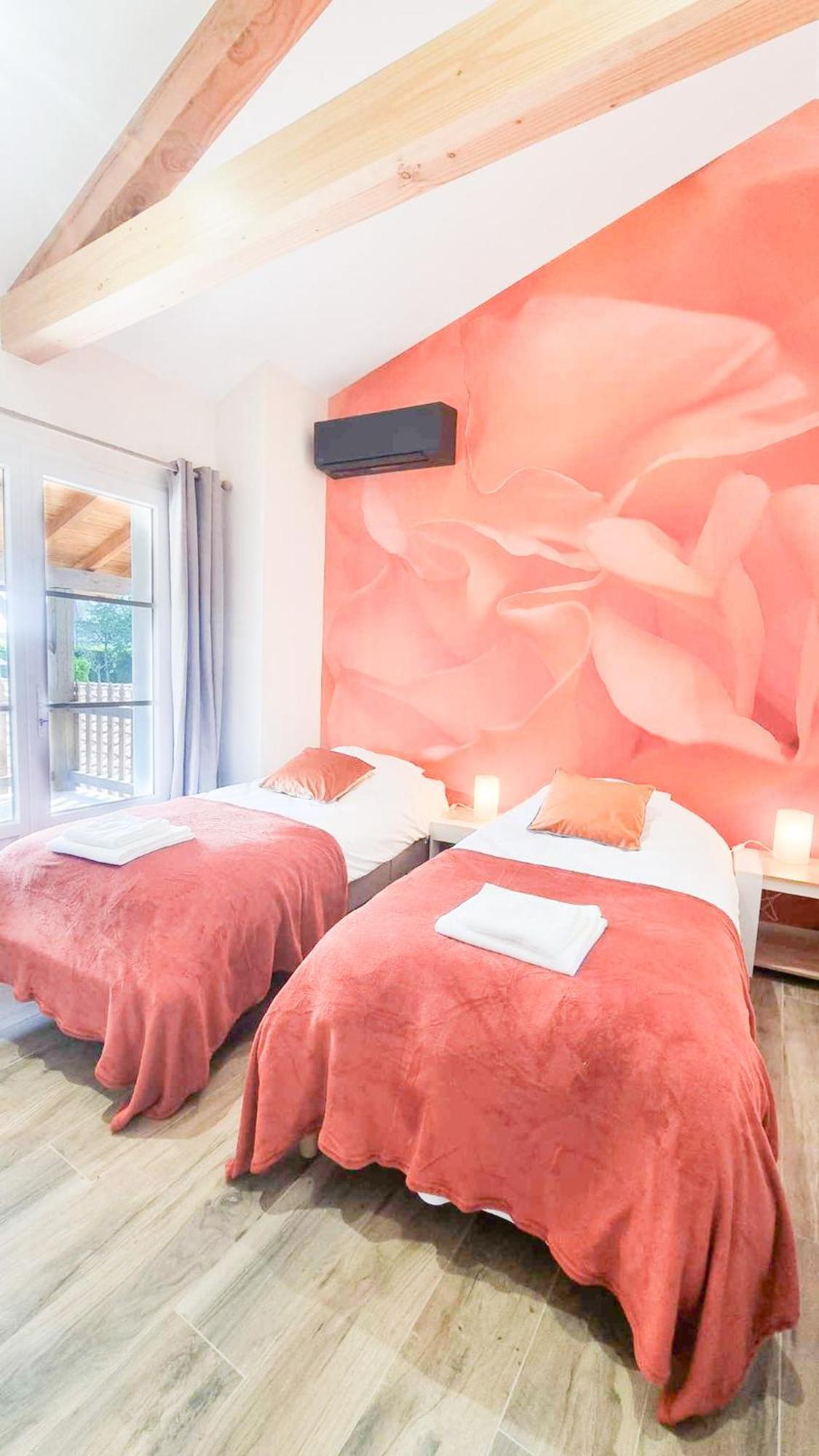 Le Cottage Du Parc Chambeon 外观 照片
